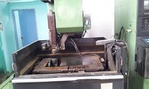 Máy cắt dây CNC 18
