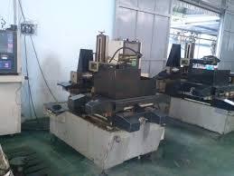 Máy cắt dây CNC 31