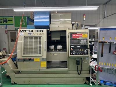 MÁY PHAY CNC : MITSUI SEIKI VT3A