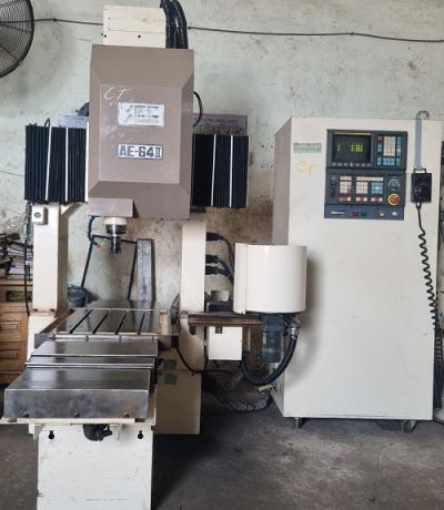 MÁY PHAY CNC : SAKAZAKI AE-64 II